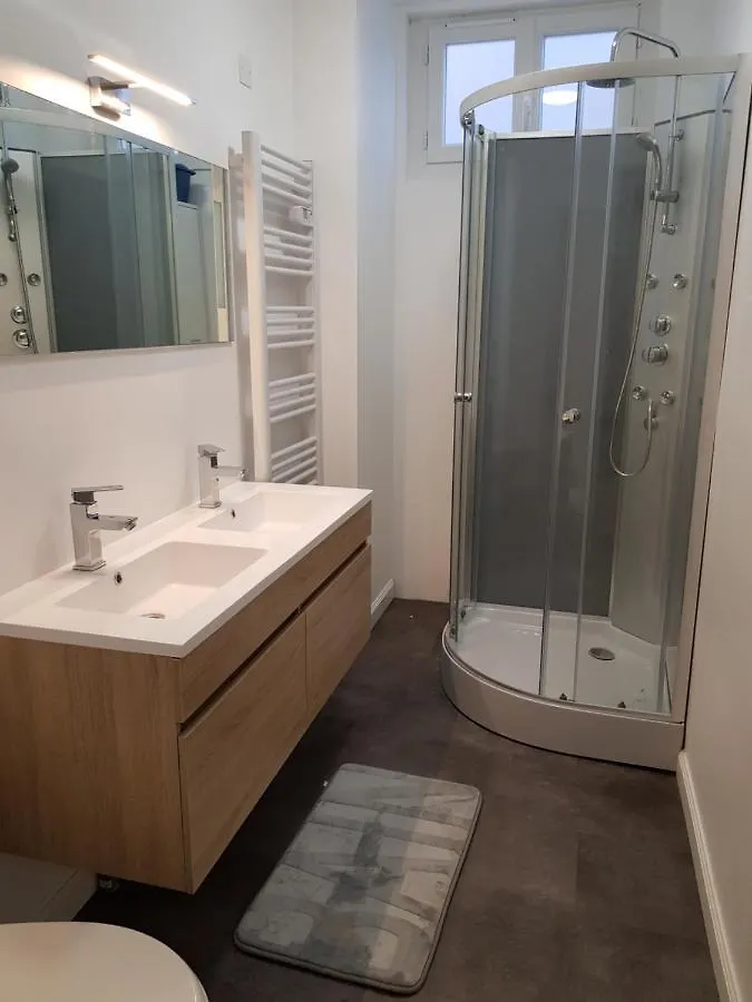 Lourdes Guest House Alloggio in famiglia